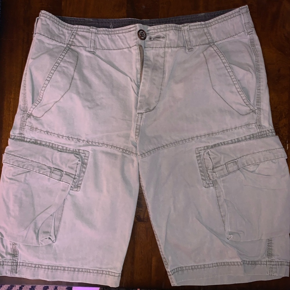 Cargo shorts, light gray.